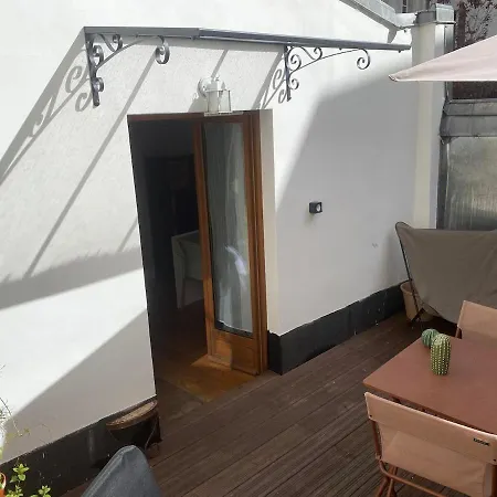 Апартаменты Tiny House With Terrace Near Pantheon *