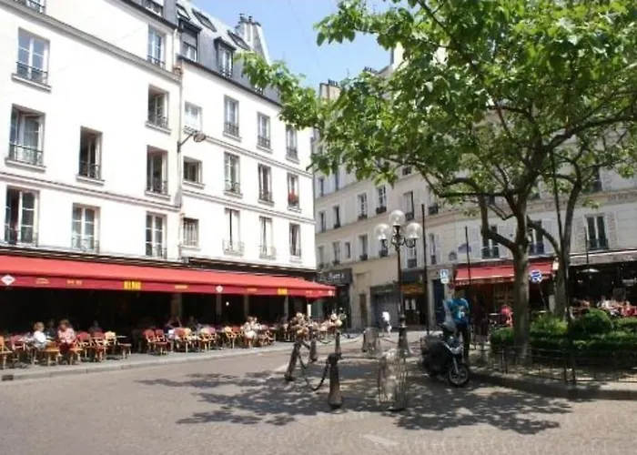 Tiny House With Terrace Near Pantheon Paris